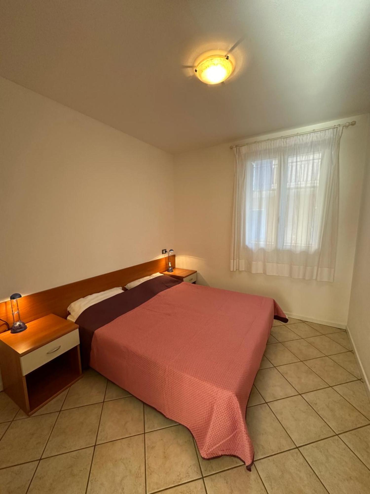 Residence Stefania Appartamenti Piano Terra - Agenzia Cocal กาออร์เล ภายนอก รูปภาพ